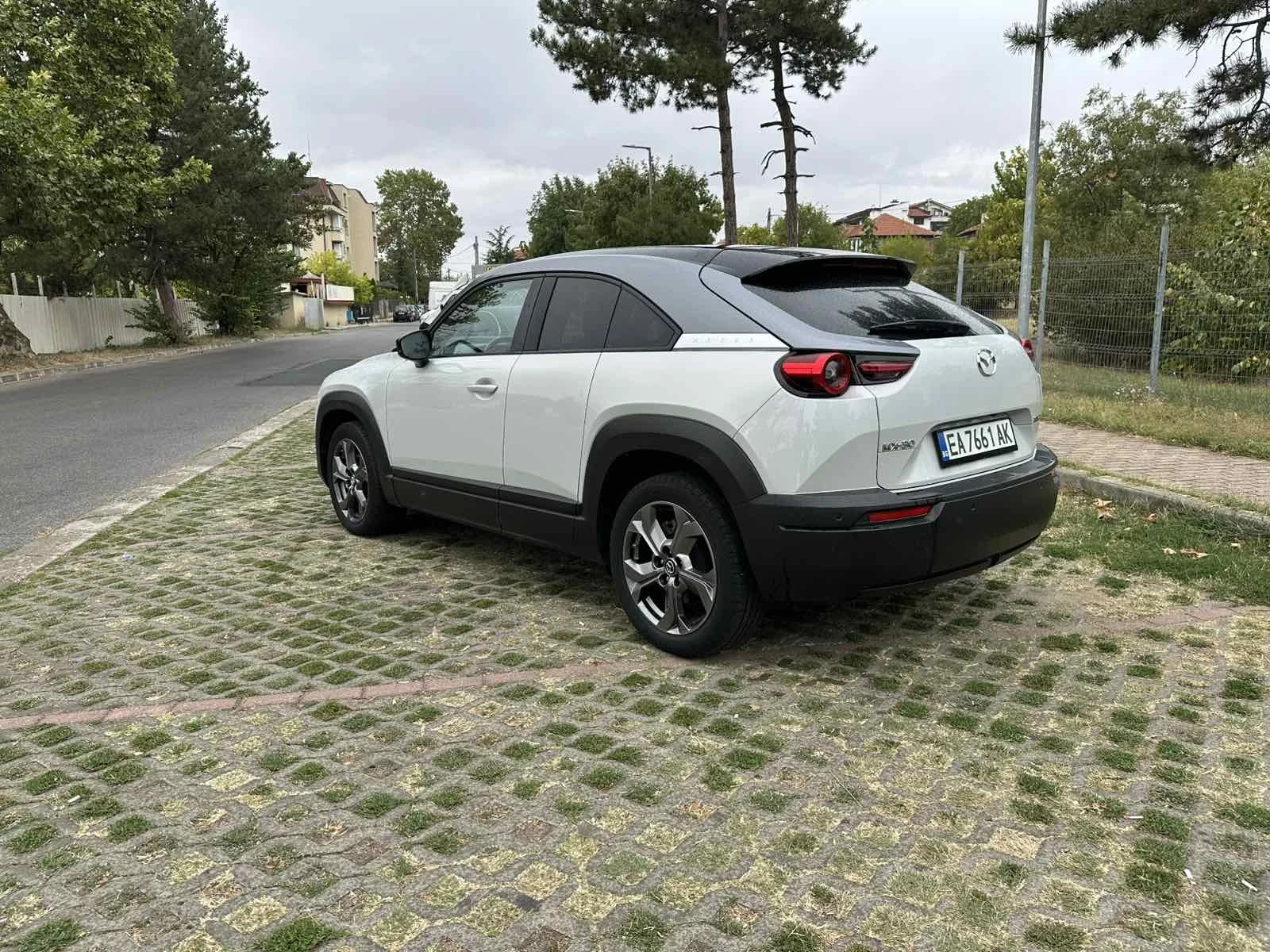 Mazda MX-30 NAVI+ BOSE+ 360 + ПОДГРЕВ, снимка 4 - Автомобили и джипове - 56248103