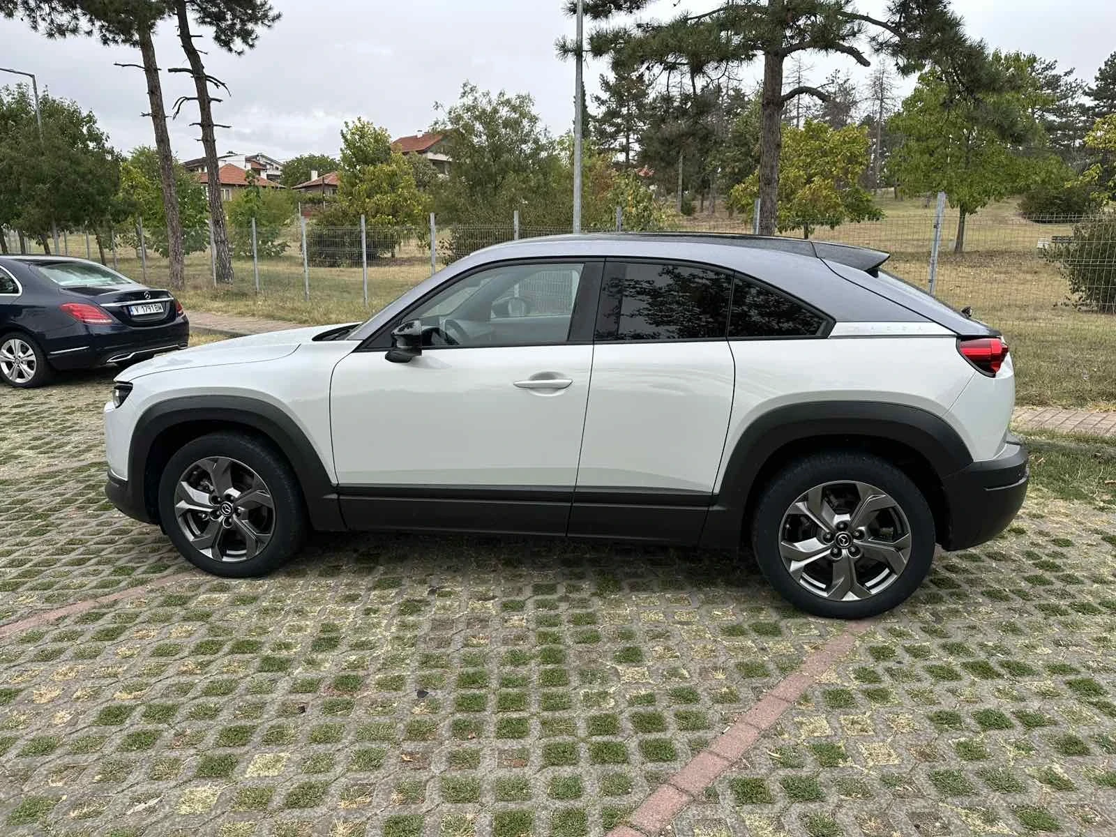 Mazda MX-30 NAVI+ BOSE+ 360 + ПОДГРЕВ, снимка 3 - Автомобили и джипове - 56248103