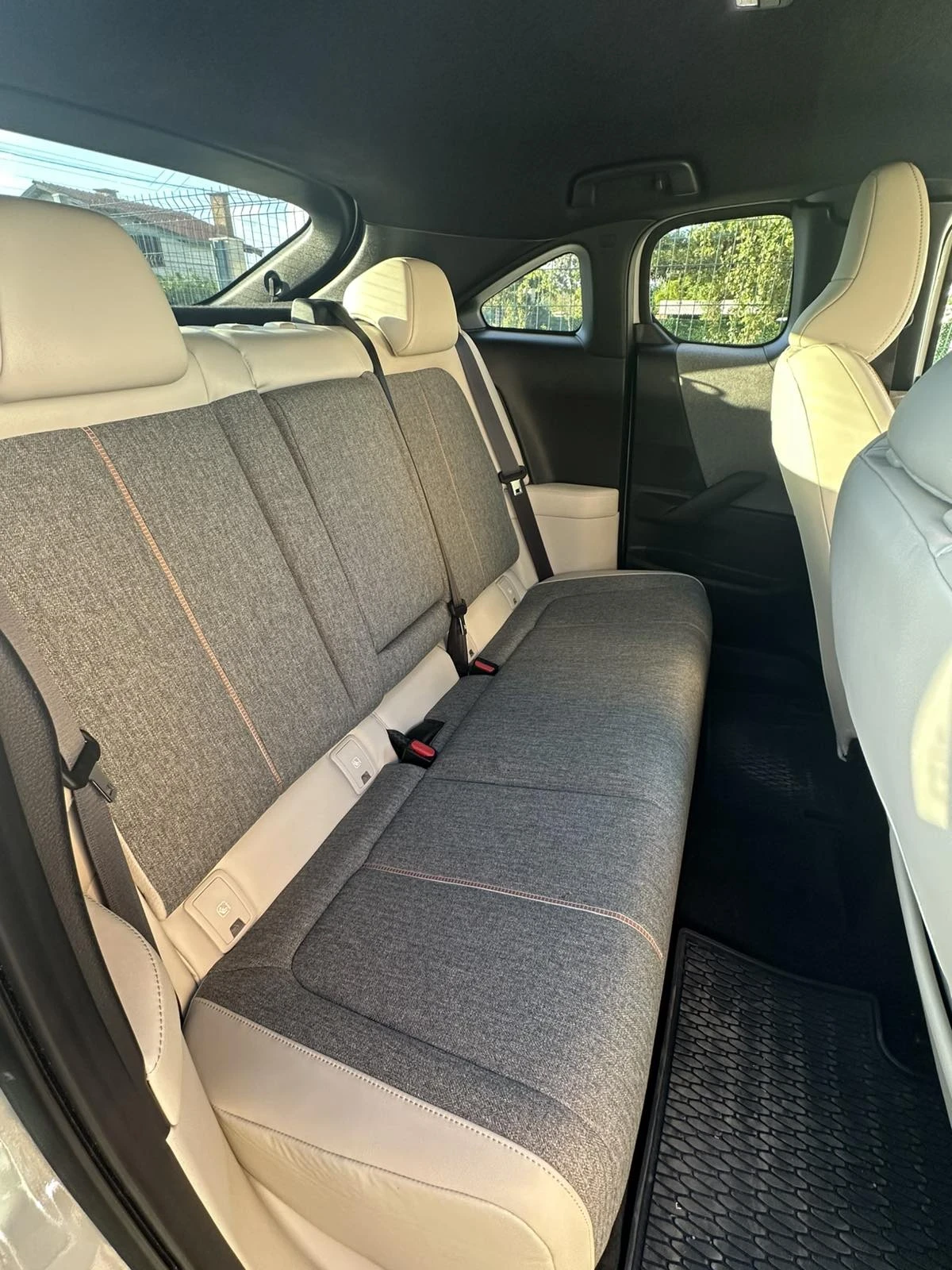 Mazda MX-30 NAVI+ BOSE+ 360 + ПОДГРЕВ, снимка 9 - Автомобили и джипове - 56248103