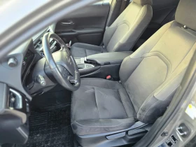 Lexus UX 250h хибрид, снимка 10