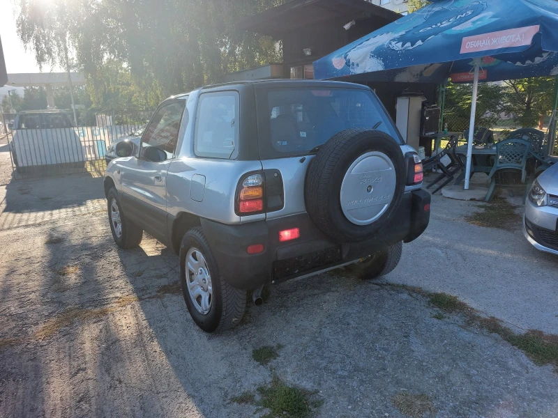 Toyota Rav4 2.0i, снимка 4 - Автомобили и джипове - 47437717