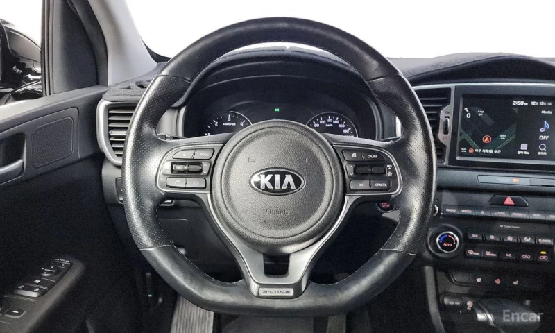 Kia Sportage, снимка 13 - Автомобили и джипове - 53036969