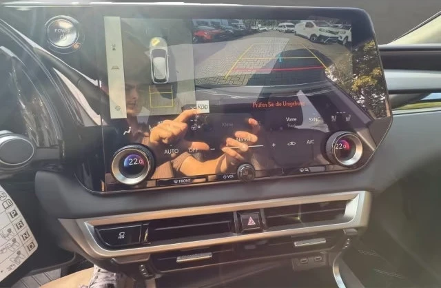 Lexus RX 450h plus 2.5PHEV/309HP/F-SPORT/PANO/HUD/360/LED/646g, снимка 12 - Автомобили и джипове - 52654185