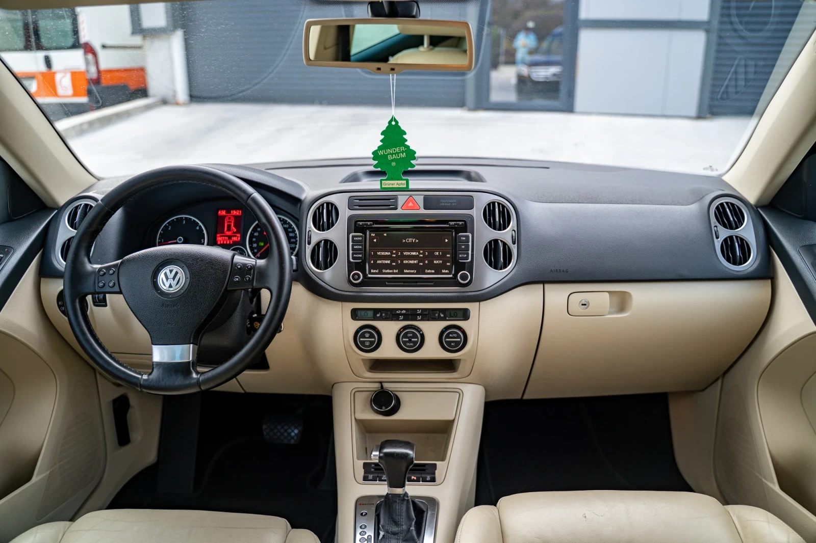 VW Tiguan  - изображение 8