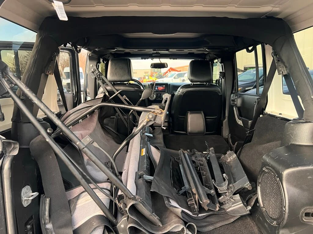 Jeep Wrangler Unlimited Sahara 4WD | Mobile.bg   12