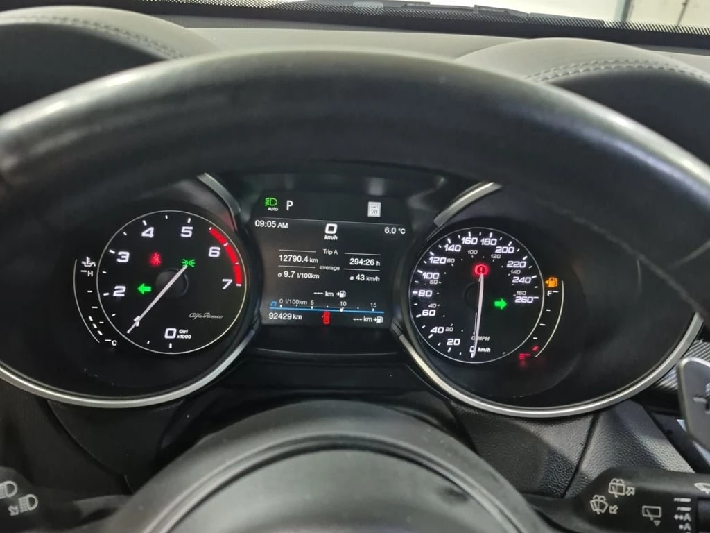 Alfa Romeo Stelvio VELOCE  CARFAX - изображение 10