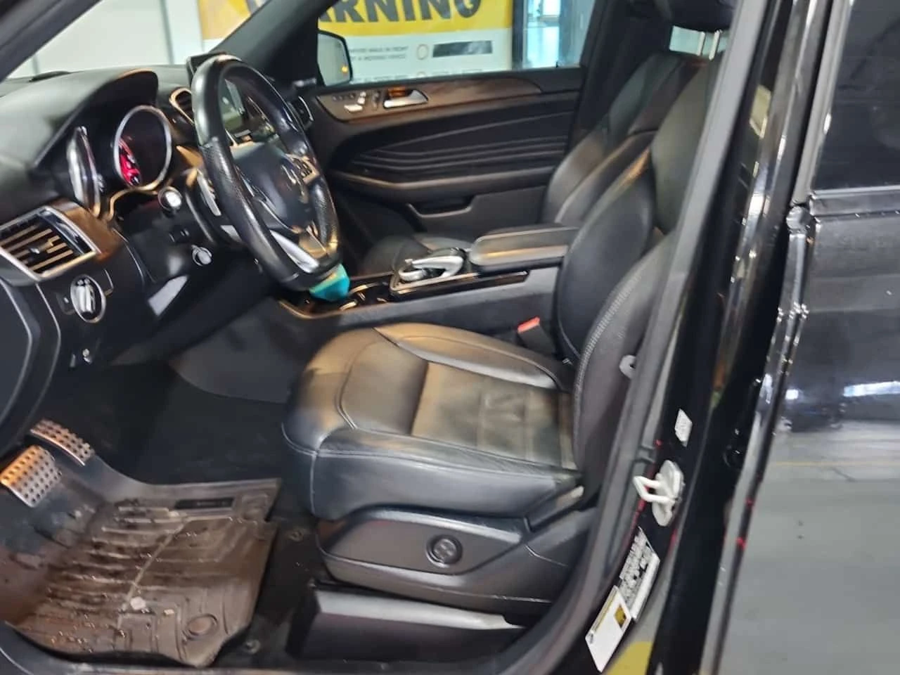 Mercedes-Benz GLE 43 AMG | DISTRONIC| 360| PANO| ПОДГРЕВИ| 2 КЛЮЧА| HARMAN - изображение 5