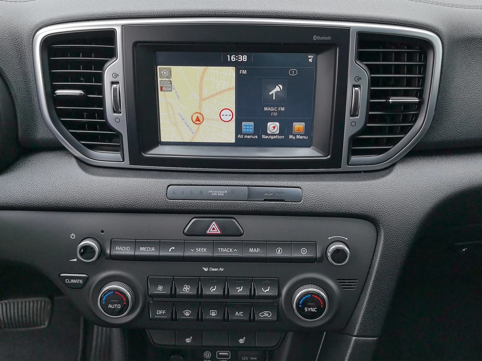 Kia Sportage 1.7CRDI 141 к.с. 7DCT FWD EURO 6, снимка 11 - Автомобили и джипове - 53903692