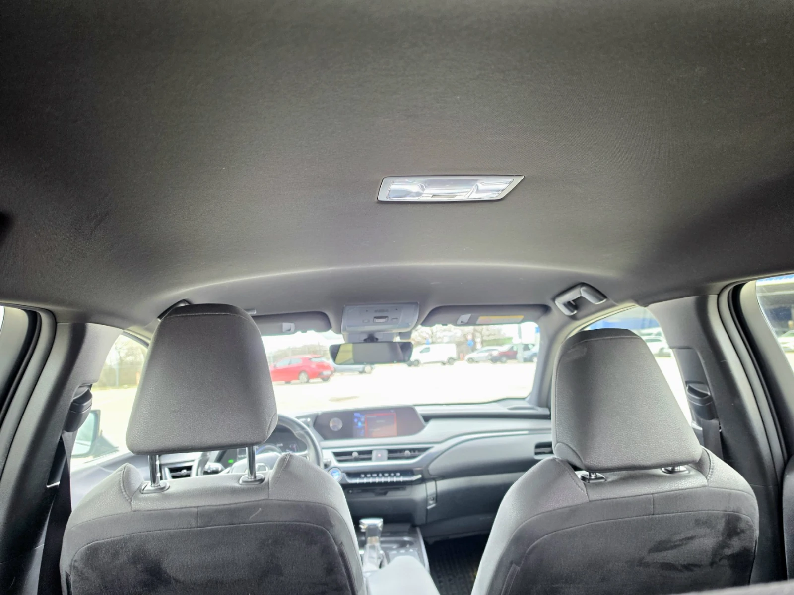 Lexus UX 250h хибрид/ГАРАНЦИОНЕН, снимка 11 - Автомобили и джипове - 53968324