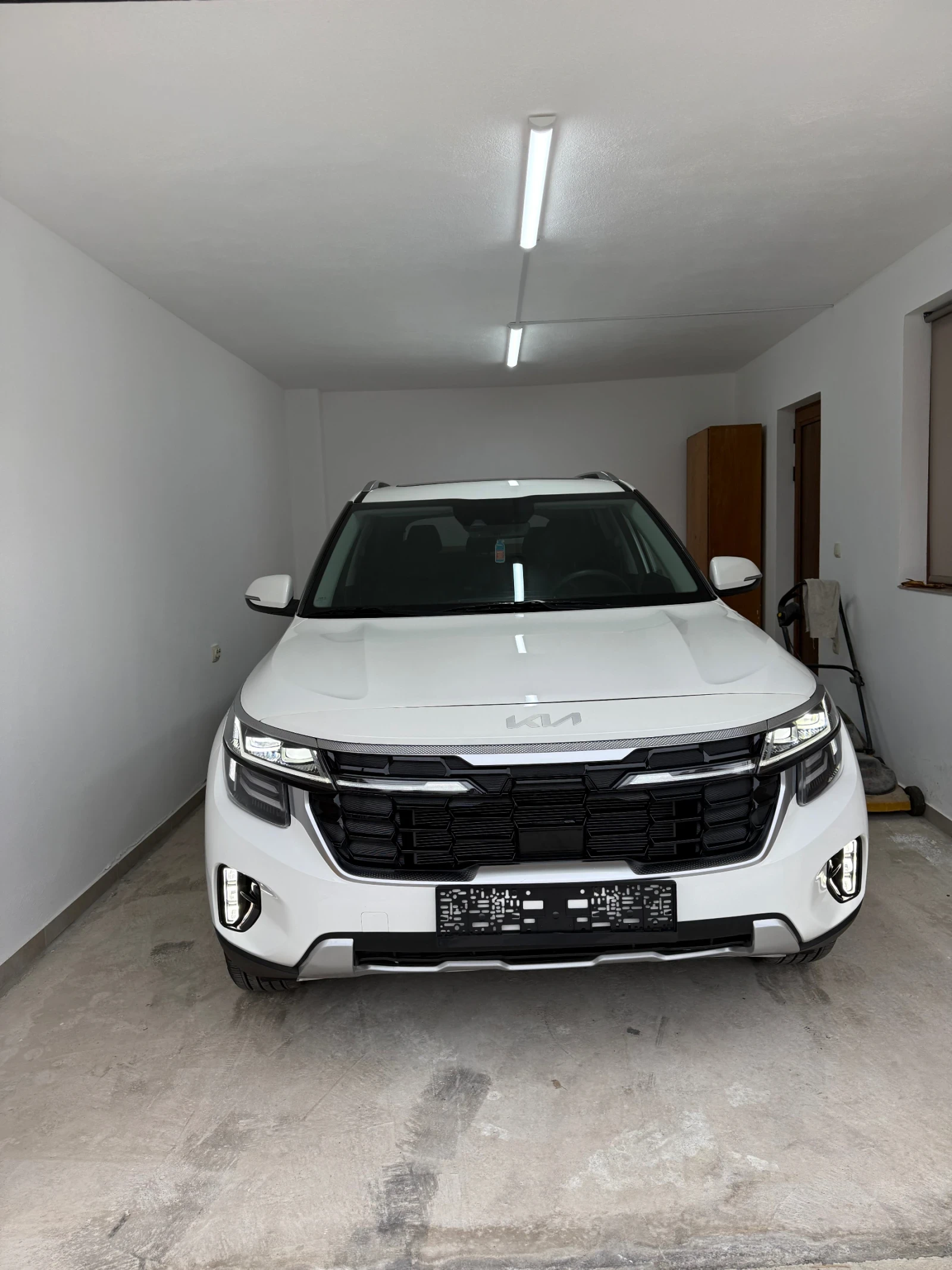 Kia Seltos 2.0 MPI AWD 4x4, снимка 2 - Автомобили и джипове - 54206209