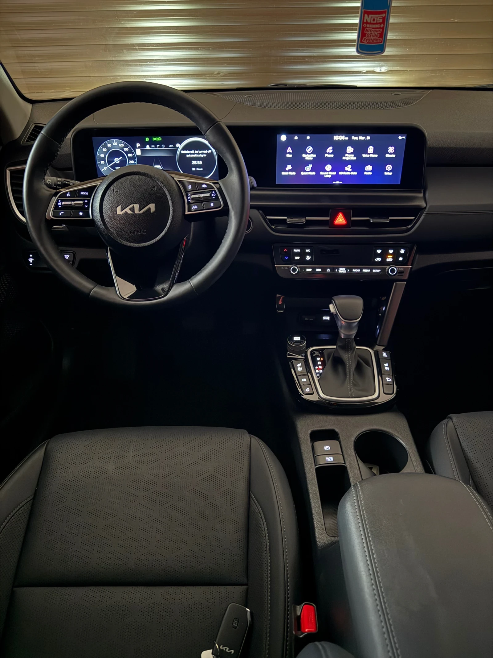 Kia Seltos 2.0 MPI AWD 4x4, снимка 10 - Автомобили и джипове - 54206209