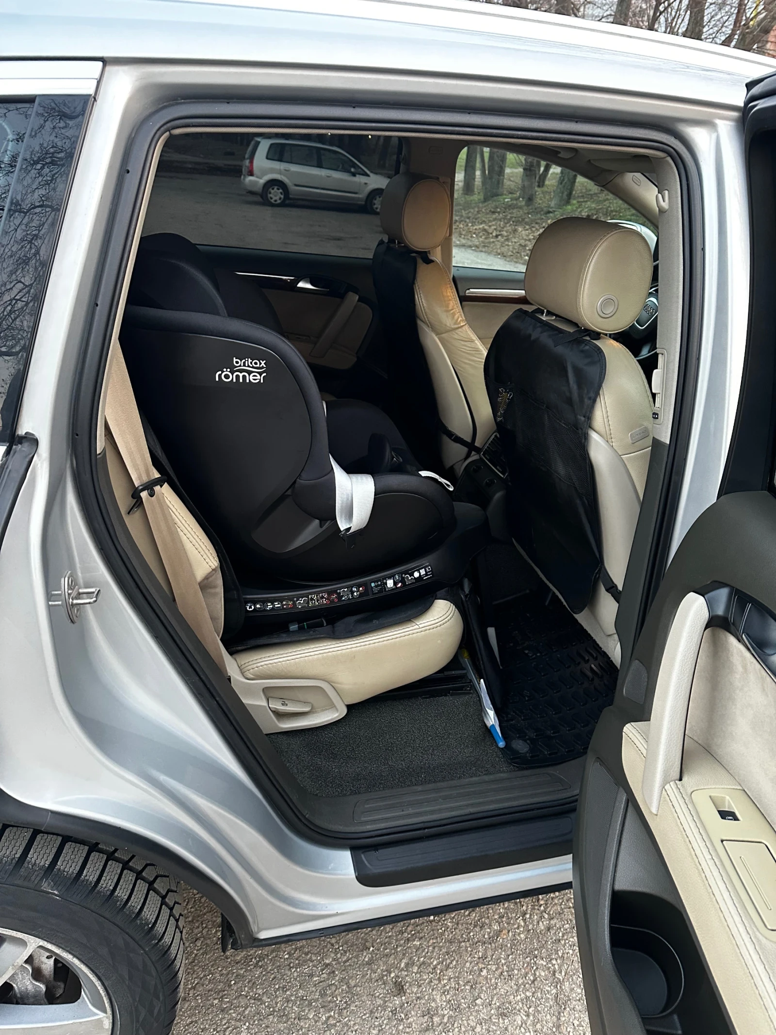 Audi Q7 4.2 TDI QUATTRO, снимка 12 - Автомобили и джипове - 54727819