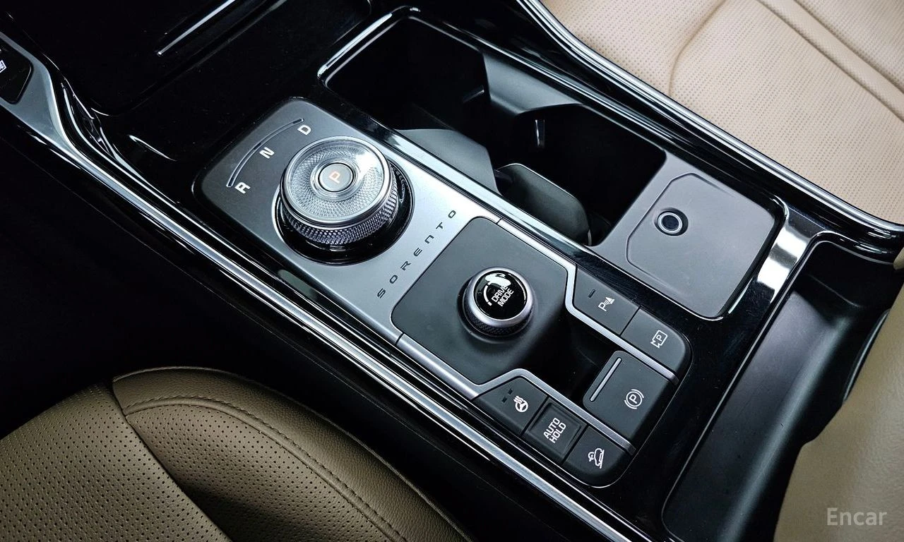 Kia Sorento 1.6* HYBRID* NOBLESSE* ПОДГРЕВ* ОБДУХВАНЕ* LANE* A, снимка 11 - Автомобили и джипове - 55314382