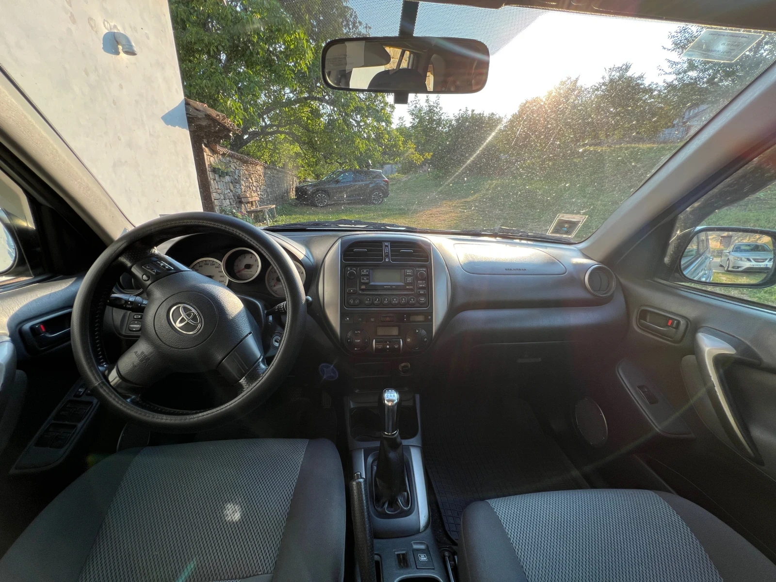 Toyota Rav4, снимка 11 - Автомобили и джипове - 55589866