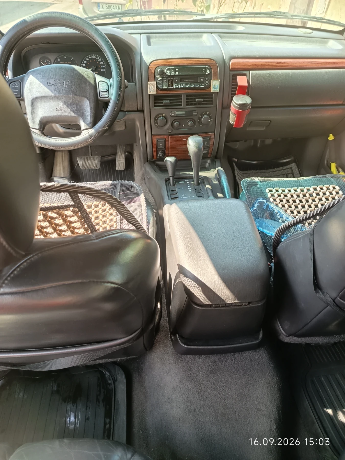 Jeep Grand cherokee, снимка 9 - Автомобили и джипове - 56103403