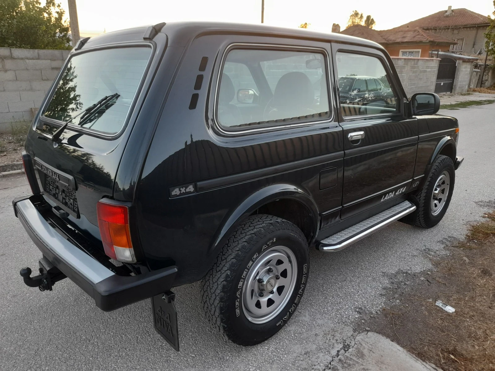 Lada Niva 4x4, снимка 8 - Автомобили и джипове - 56135753