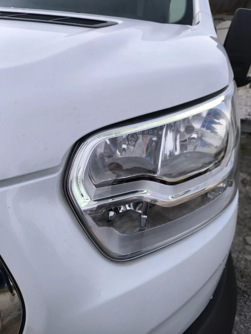 Ford Transit Ford Transit Ecoblue новия модел, новото табло евр, снимка 13 - Бусове и автобуси - 54762835