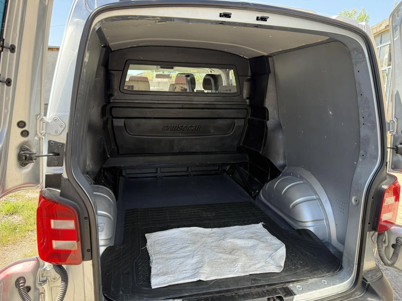 VW T6 2.0 TDI, снимка 12 - Бусове и автобуси - 54357381