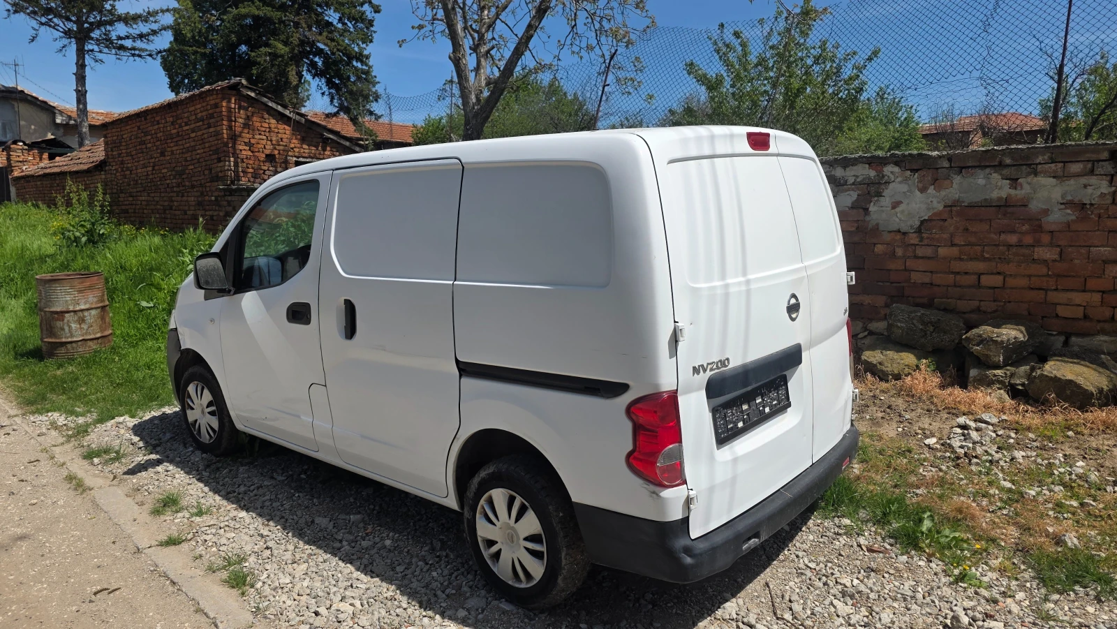 Nissan NV200 1.5dci, снимка 8 - Бусове и автобуси - 54349308