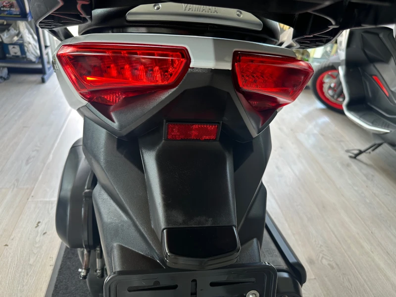 Yamaha X-max 250i ABS 07.2016г., снимка 4 - Мотоциклети и мототехника - 51218341