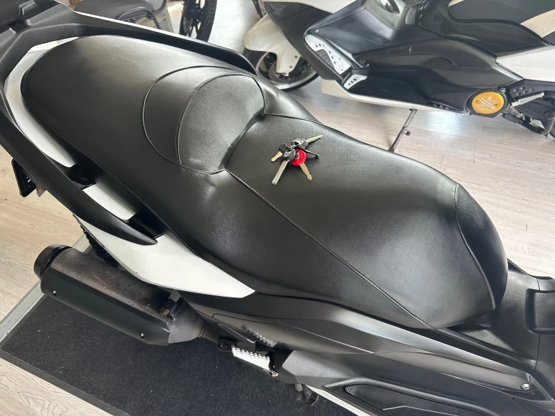 Yamaha X-max 250i ABS 07.2016г., снимка 3 - Мотоциклети и мототехника - 51218341