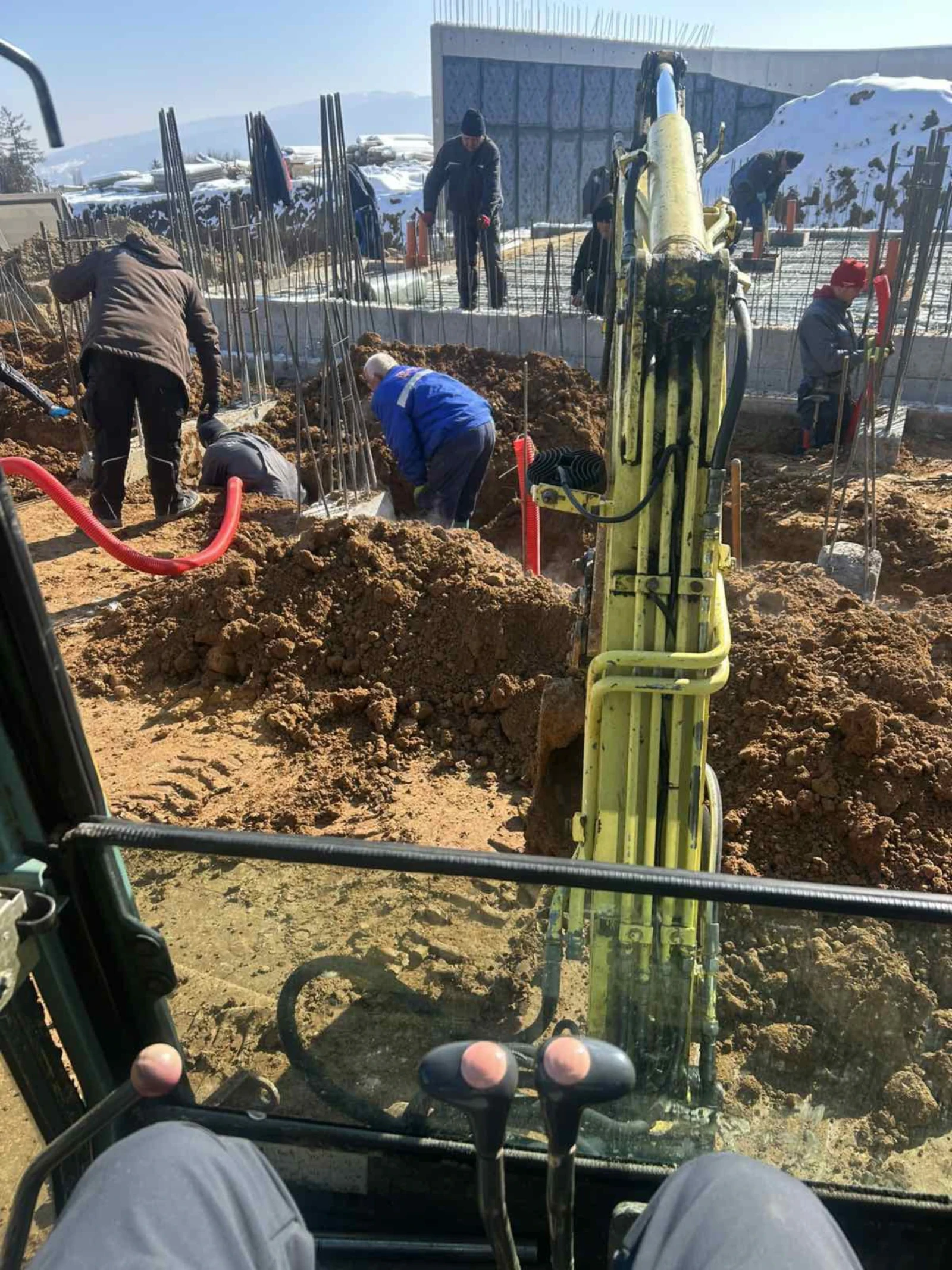 Багер Yanmar B15 - изображение 10