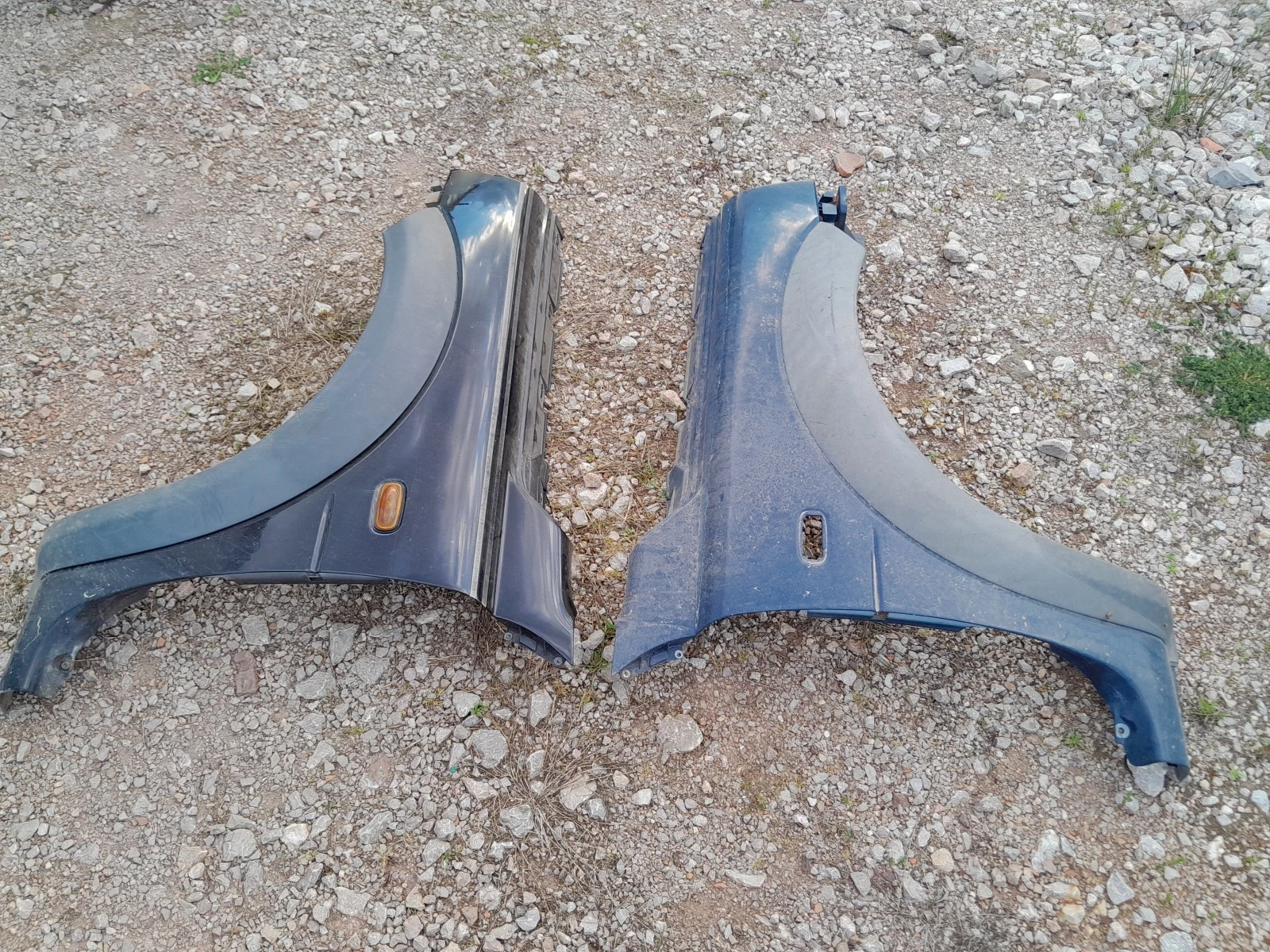       2001.    . | Mobile.bg   1