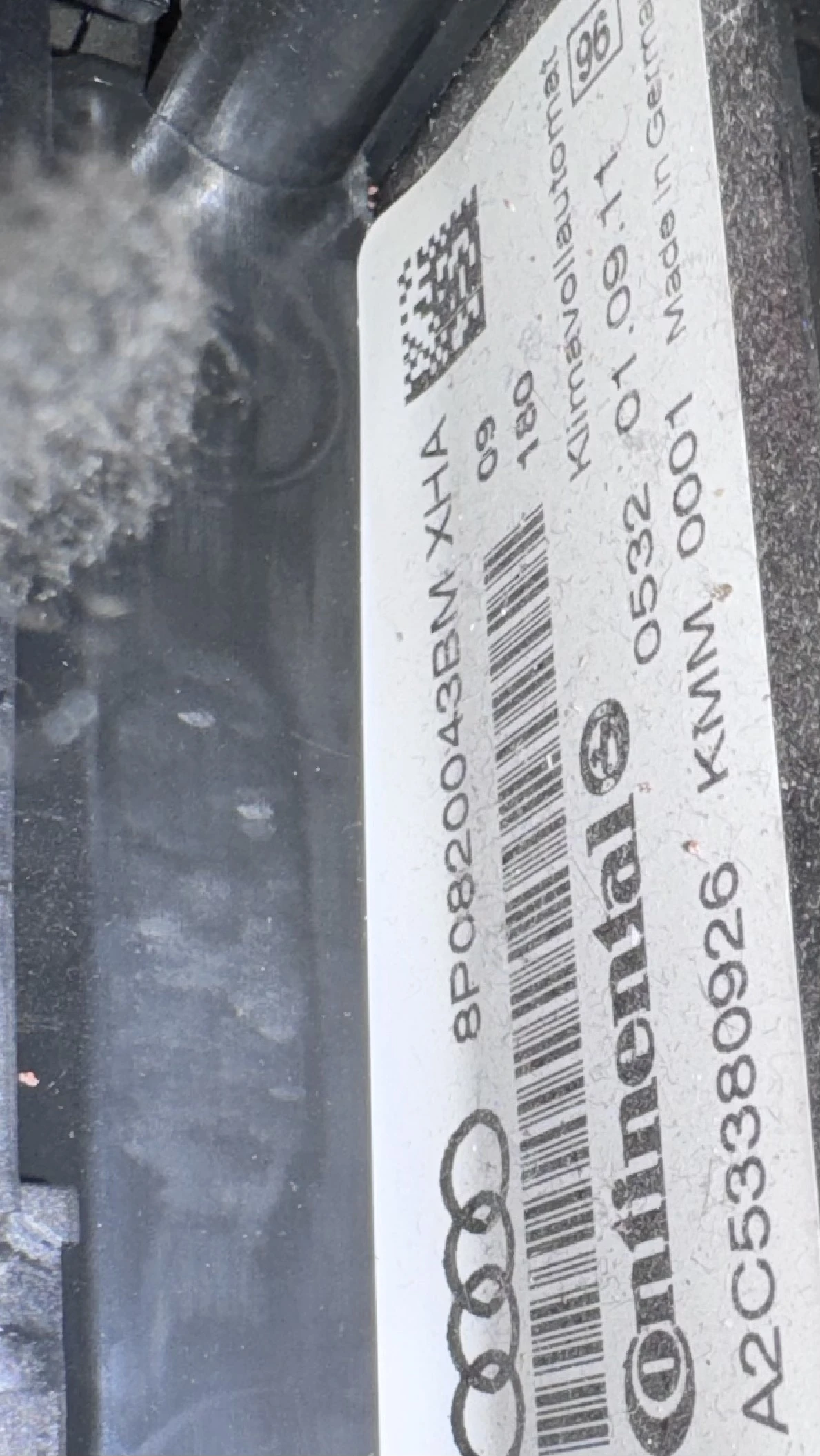   /  /  a Audi A3 - A2C53380926  / 8P0820043BM | Mobile.bg   2