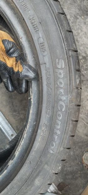 Гуми Летни 235/45R17, снимка 9