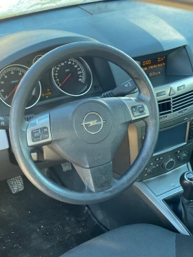 Opel Astra 1.6 I 105c, снимка 5