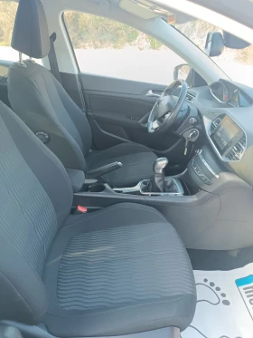 Peugeot 308 1.2i, снимка 9