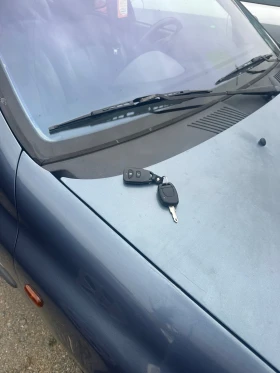 Renault Clio 1.6 8v, снимка 9