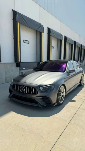 Mercedes-Benz E 53 AMG CARFAX, снимка 1