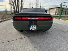 Dodge Challenger HEMI 5.7 , снимка 10