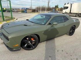 Dodge Challenger HEMI 5.7  1