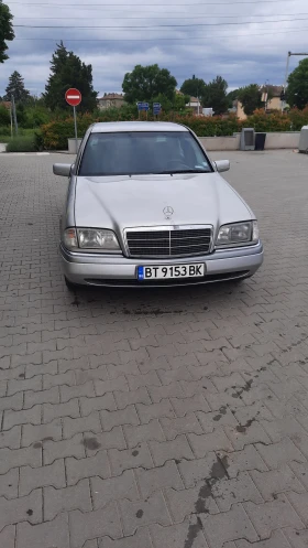  Mercedes-Benz C 250