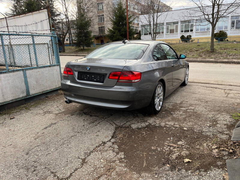 BMW 320 Навигация, снимка 7 - Автомобили и джипове - 44031266
