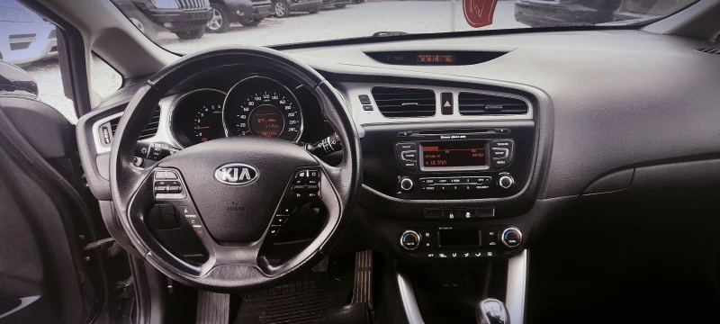 Kia Ceed 1, 6-128к.с., снимка 11 - Автомобили и джипове - 46129373