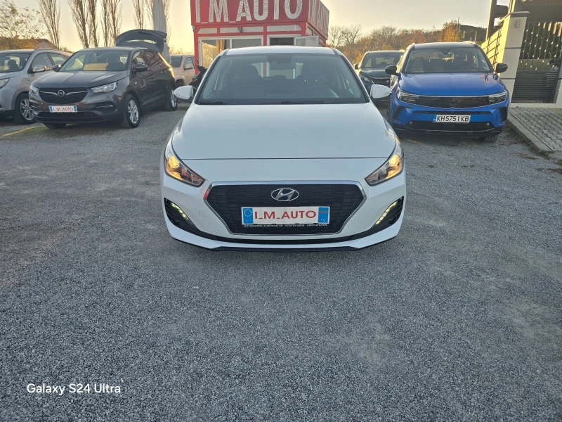 Hyundai I30 1.6-CRDI-95k.c-EURO6W, снимка 2 - Автомобили и джипове - 47894049