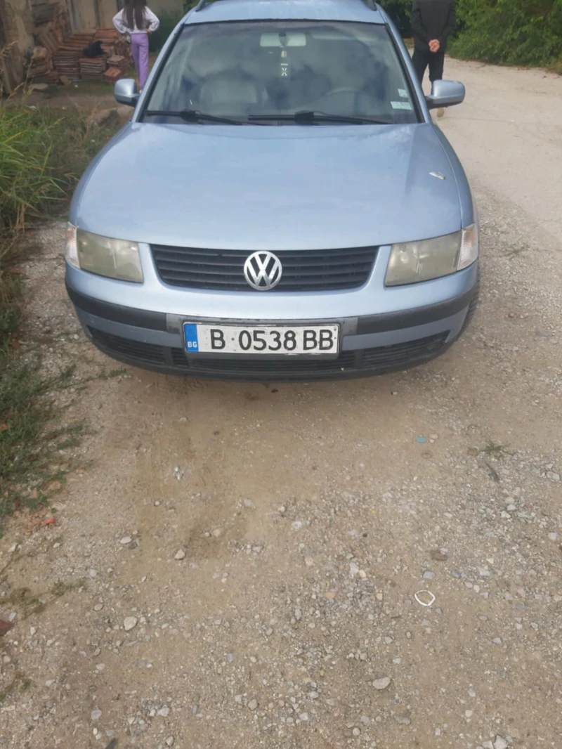 VW Passat 1.9 TDI, снимка 4 - Автомобили и джипове - 48457139