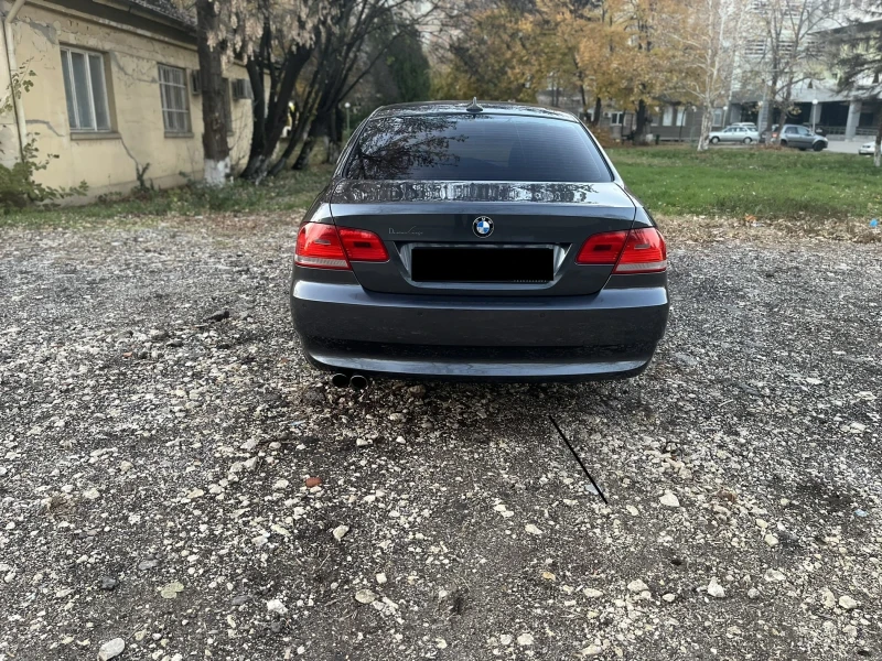 BMW 330 XD, снимка 5 - Автомобили и джипове - 48783661