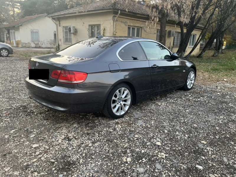 BMW 330 XD, снимка 4 - Автомобили и джипове - 48783661