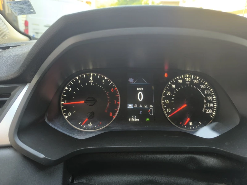 Renault Captur 1.0 TCe LPG Intens, снимка 7 - Автомобили и джипове - 52634532