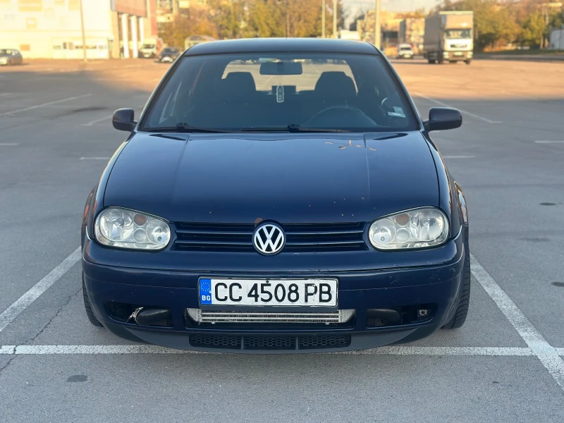 VW Golf 210кс, снимка 2 - Автомобили и джипове - 52772569