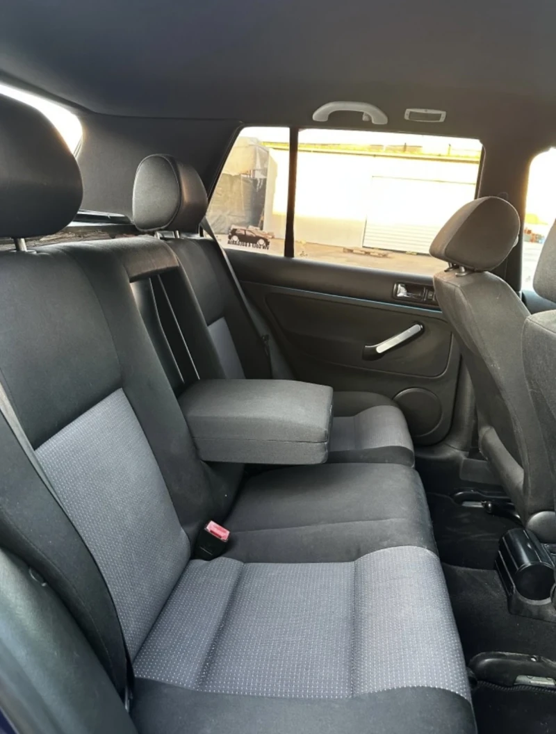 VW Golf 210кс, снимка 9 - Автомобили и джипове - 52772569