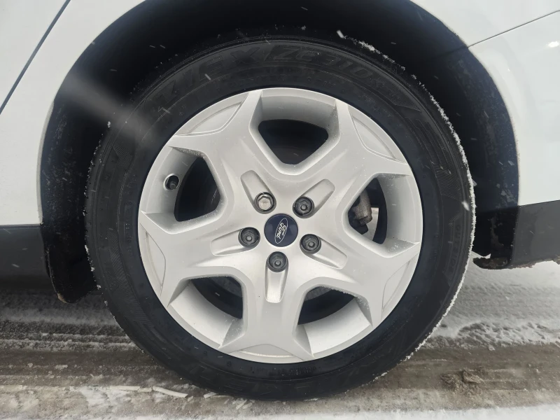Ford Focus 1.6tdci 95к.с Titanium , снимка 9 - Автомобили и джипове - 53131204