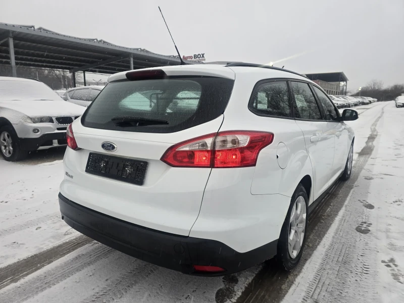 Ford Focus 1.6tdci 95к.с Titanium , снимка 4 - Автомобили и джипове - 53131204