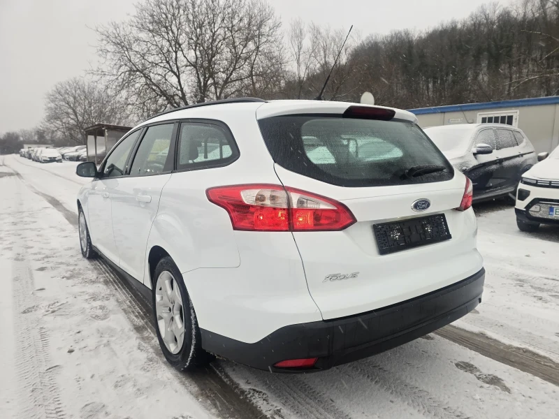 Ford Focus 1.6tdci 95к.с Titanium , снимка 3 - Автомобили и джипове - 53131204
