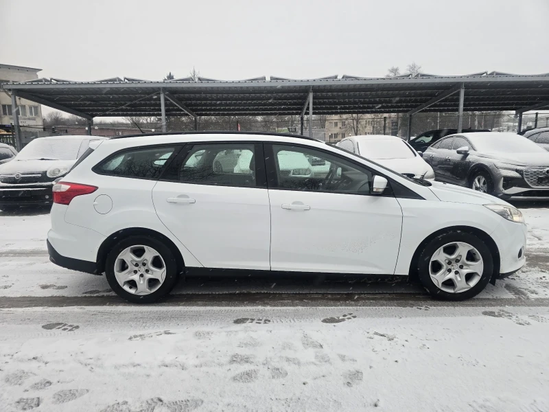 Ford Focus 1.6tdci 95к.с Titanium , снимка 8 - Автомобили и джипове - 53131204