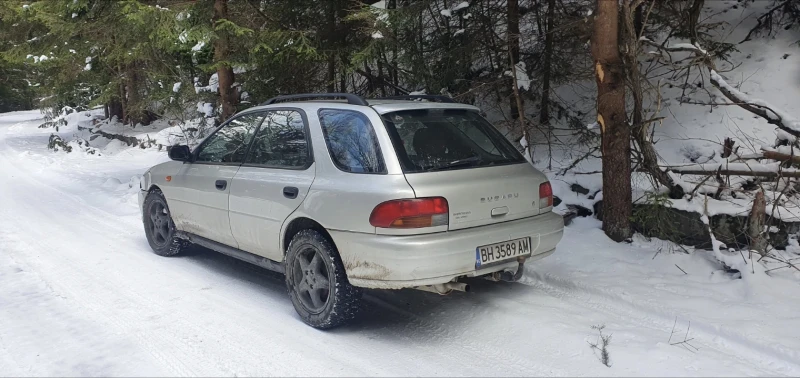 Subaru Impreza 1.6 AWD 4x4, снимка 2 - Автомобили и джипове - 53151752